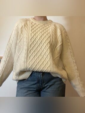 American Eagle Outfitters Cable Knit Sweater